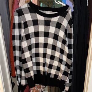 Marled Black and White Sweatshirt Bold Plaid Design